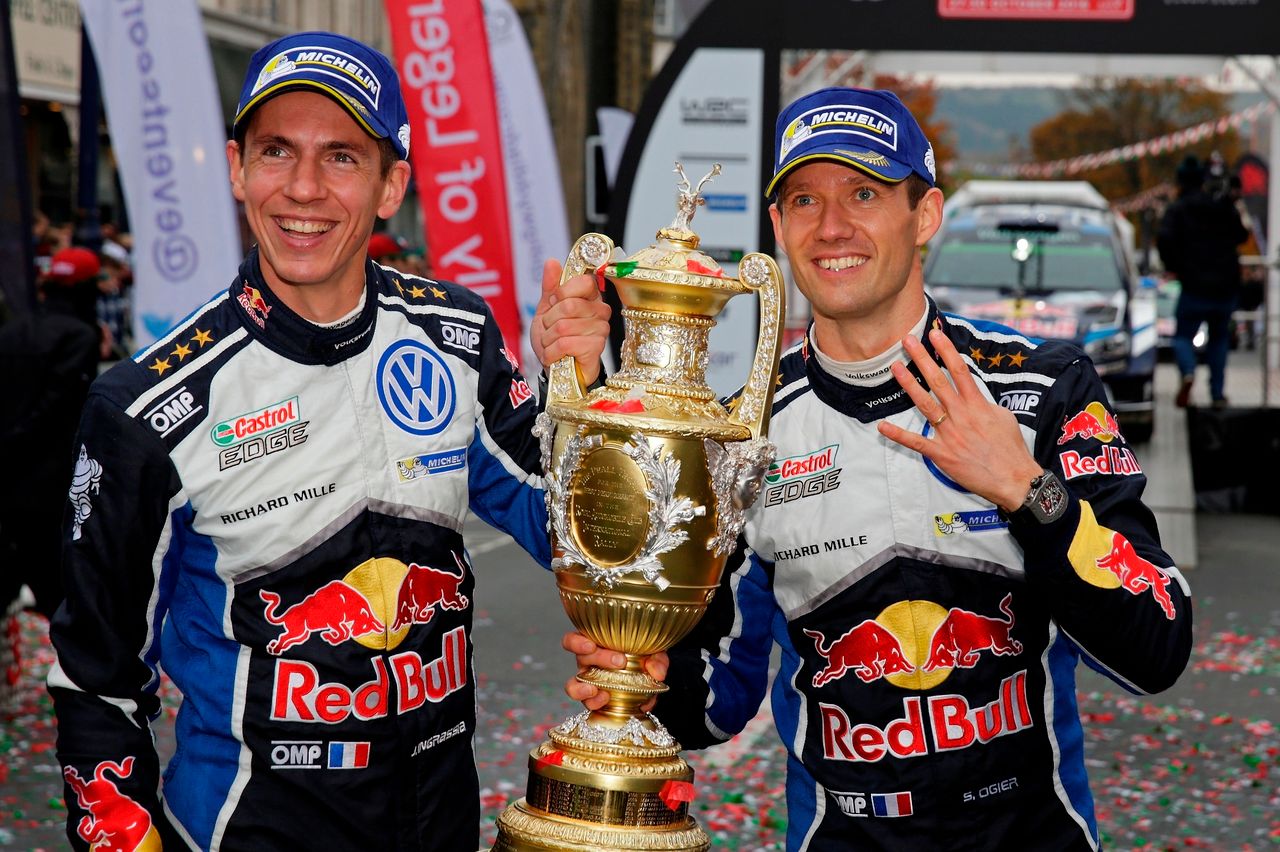 Cztery tytuły i co dalej? Sebastien Ogier i Julien Ingrassia to obecnie najlepszy duet w WRC i do tego wolny po sezonie 2016.  Czegoś takiego nie było od wielu lat.