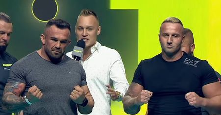 Najpierw bójka, teraz szczytny cel. Szokujący przebieg konferencji