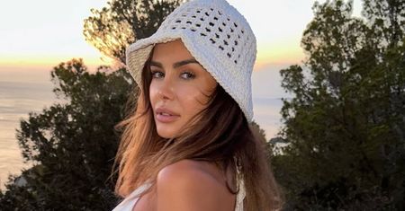 U Natalii Siwiec po staremu: eksponuje smukłą sylwetkę w panterkowym bikini