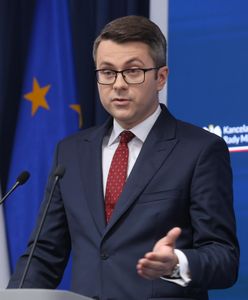 Bajońskie pensje. Rzecznik rządu się tłumaczy