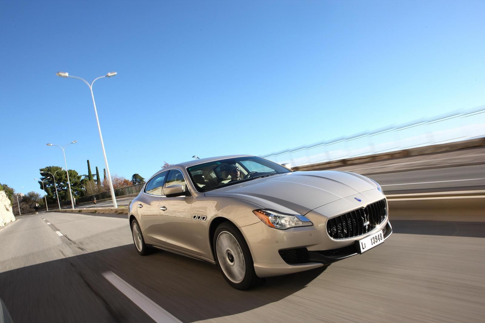 Odświeżone Maserati Quattroporte [galeria] 35