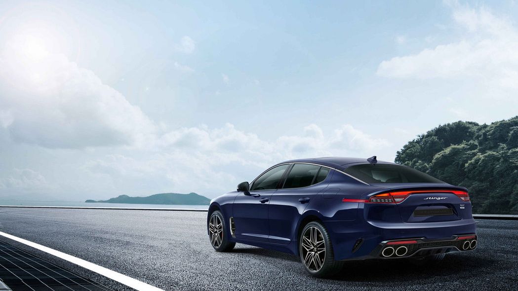 Kia Stinger GT po liftingu zdrożała o 2 tys. zł względem analogicznej wersji przed zmianami