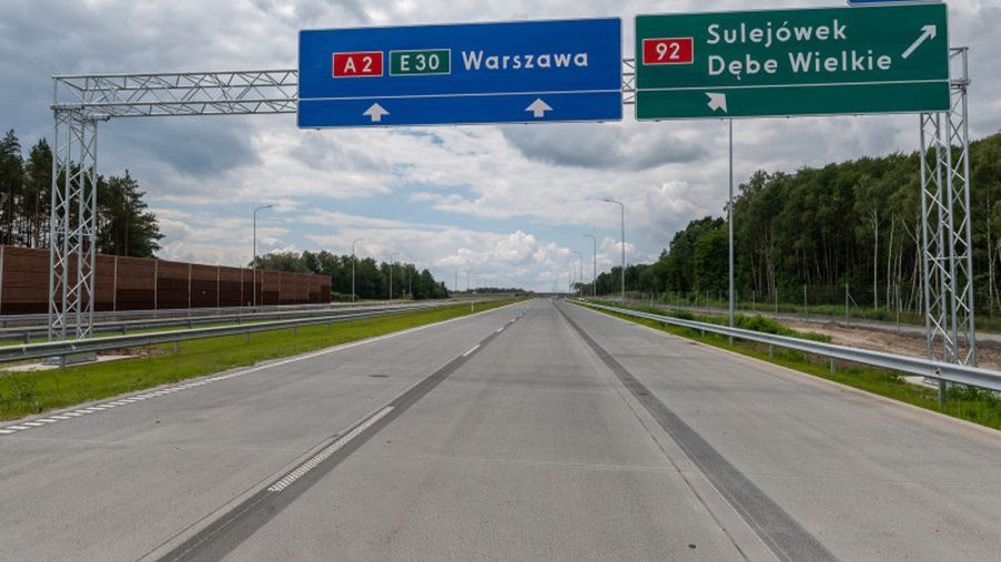Niepewność kierowcy na autostradzie może być bardzo groźna. Dlatego oznakowanie powinno być perfekcyjne