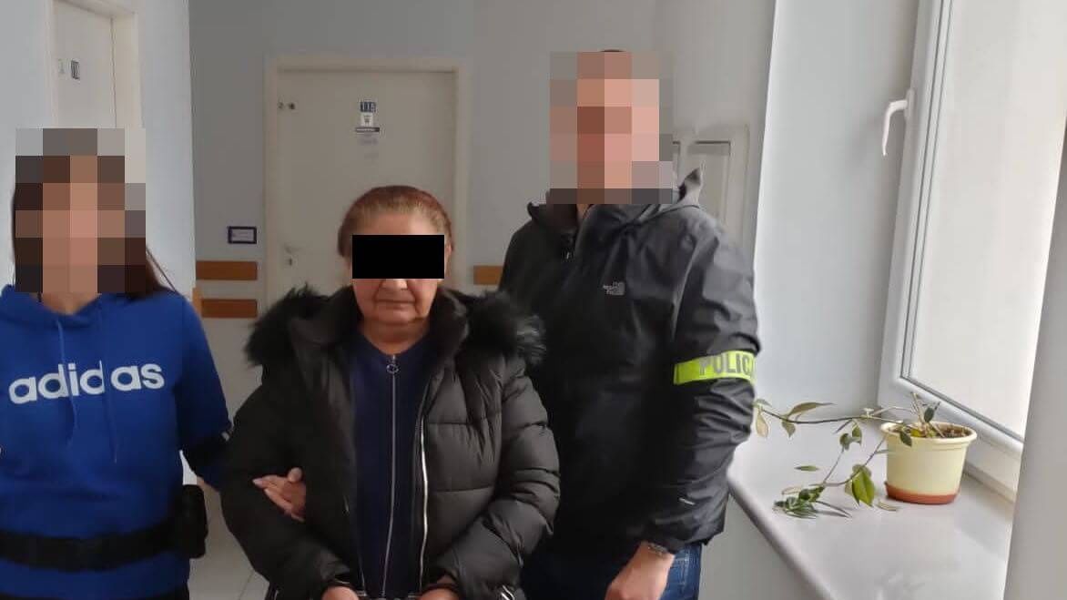 Kobieta podawała się za pracownika administracji