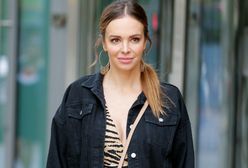 Anna Wendzikowska pozuje na jachcie. Biały strój i ta opalenizna!