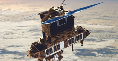 Emerytowany satelita wpada dziś w atmosferę, odłamki mogą dotrzeć do powierzchni Ziemi