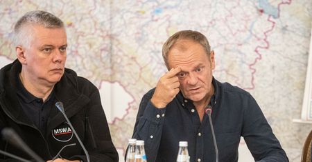 Dzwonili do ministra Siemoniaka, aby nie zrzucać na nich wody. Co poszło nie tak z powodzią w Nysie?