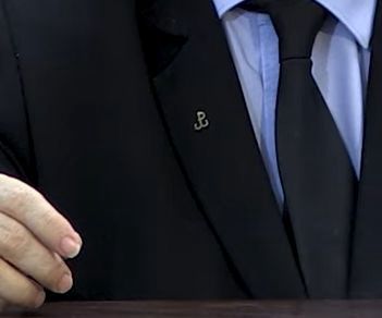 Jarosław Kaczyński z Polską Walczącą w klapie