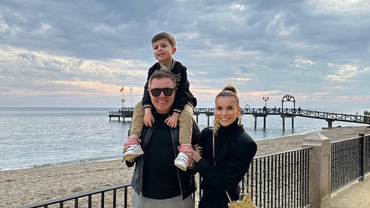 Izabela Janachowska z rodziną