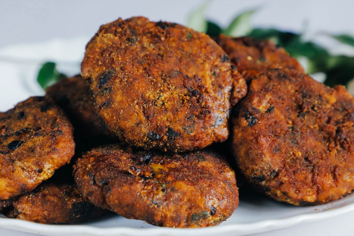 Cutlets made from broth meat - Delicacies