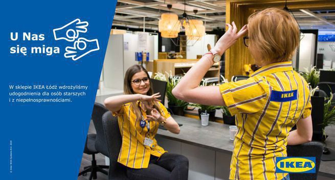 Pracownicy IKEI nauczyli się języka migowego, by obsługiwać niesłyszących klientów