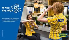 Pracownicy IKEI nauczyli się języka migowego, by obsługiwać niesłyszących klientów