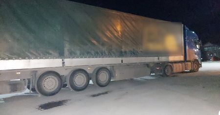 Legnica. Kompletnie pijany jechał TIR-em autostradą A4. 28-latek miał blisko 4 promile alkoholu