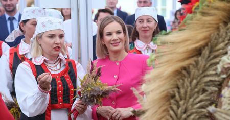 PiS chce pieniędzy dla Marty Nawrockiej. Nawet 800 tys. zł rocznie
