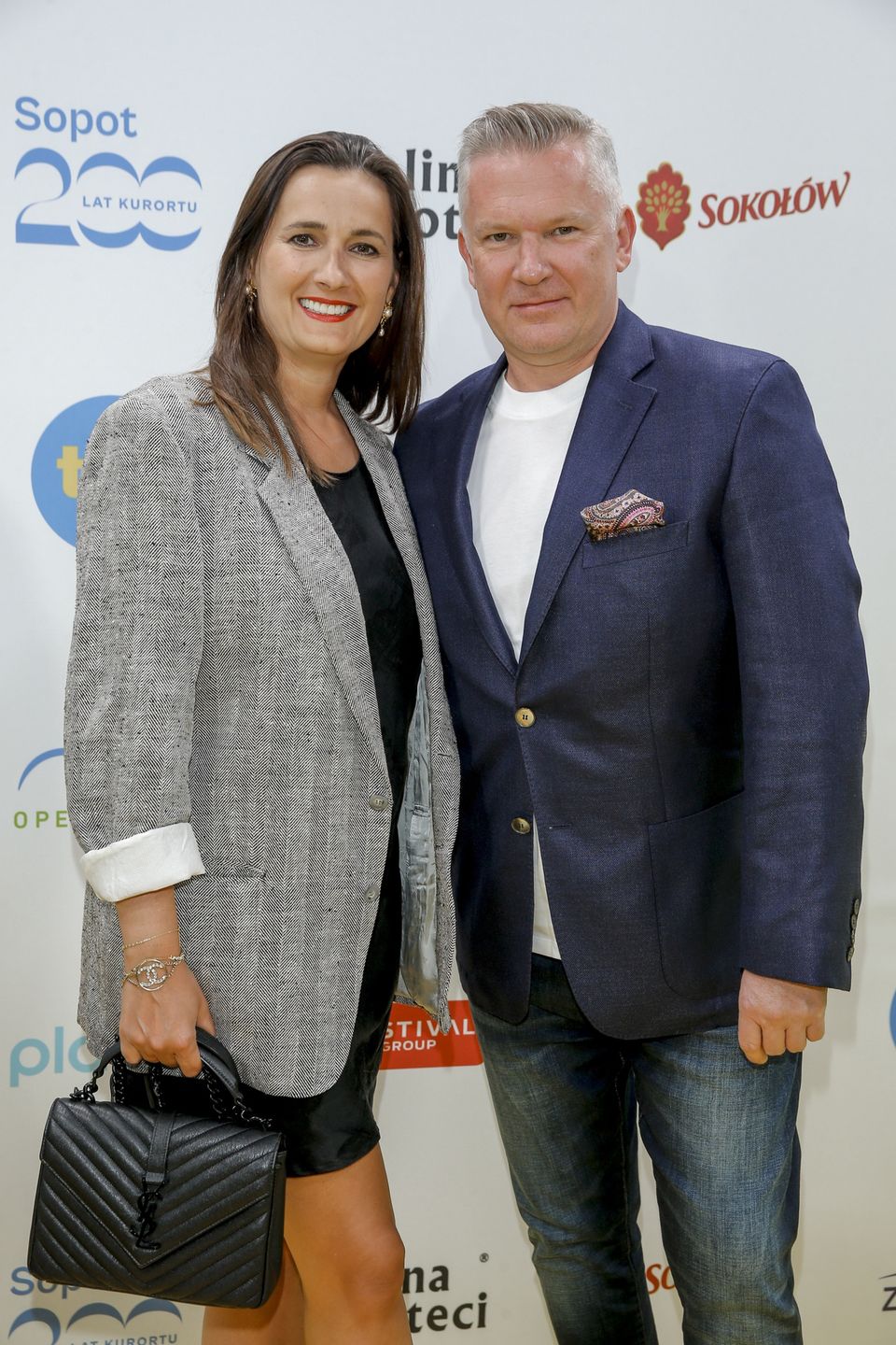 Grzegorz Kajdanowicz z pranerką w Sopocie