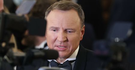 Jacek Kurski zdenerwował dużą część PiS. "Ma niepewną pozycję, wisi na woli naczelnika"