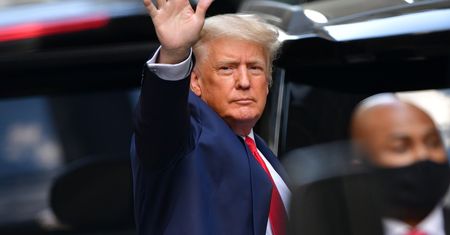 Facebook podjął decyzję. Konto Donalda Trumpa zablokowane do stycznia 2023 roku
