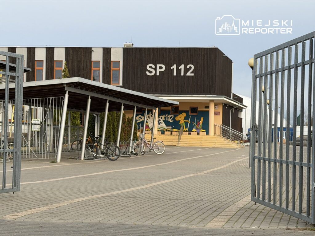 Białołęka: Niewybuch w szkole, lekcje odwołane