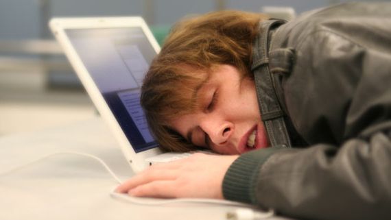 Jak wykorzystać pracę komputera podczas naszego snu? 1