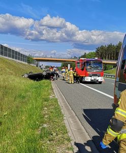 Kolizja na A4. Kierowca zasnął za kierownicą