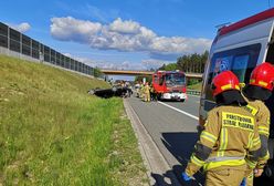 Kolizja na A4. Kierowca zasnął za kierownicą