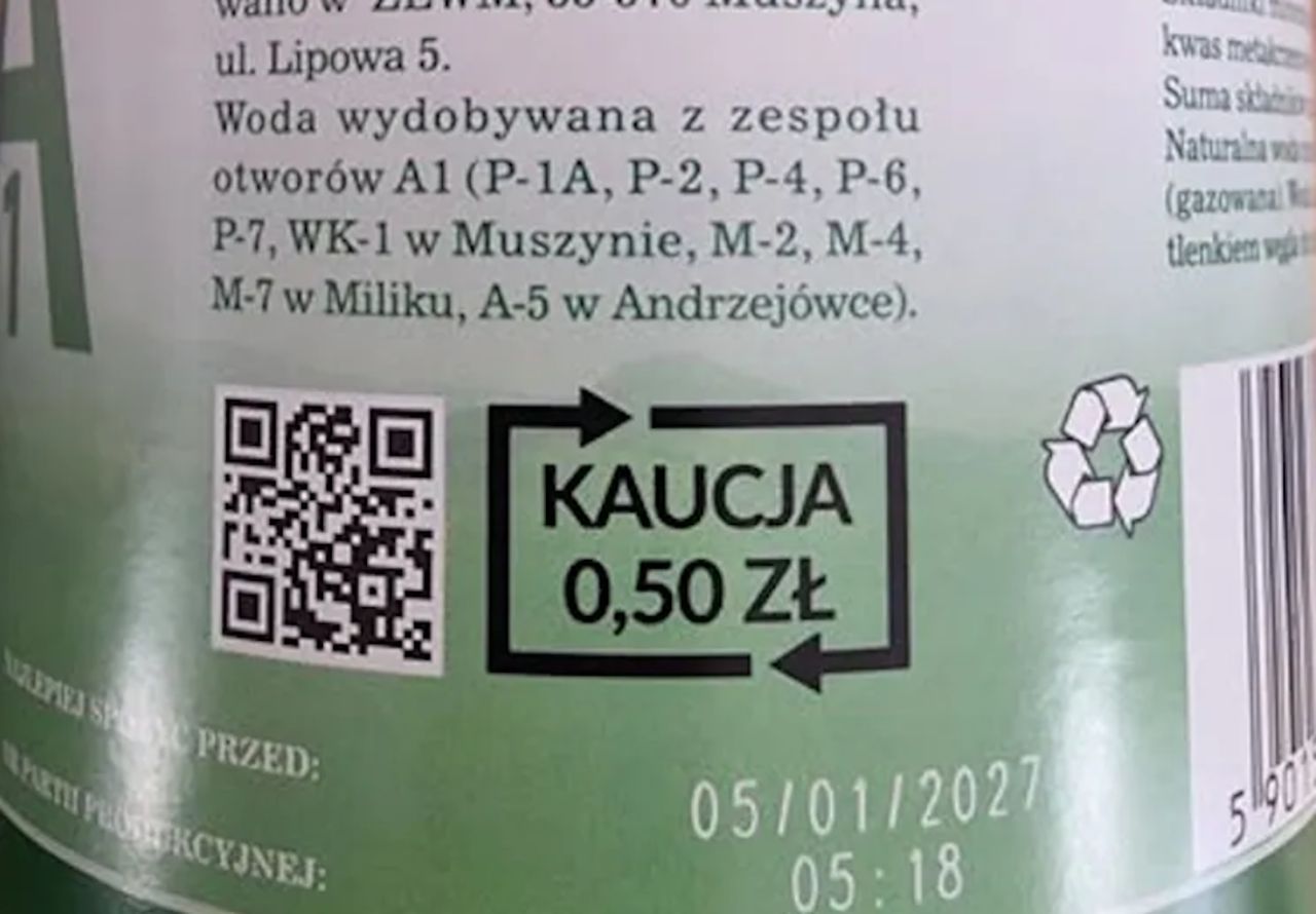 "Straciłam 54 zł, skandal". Emerytka nie odzyskała kaucji za butelki