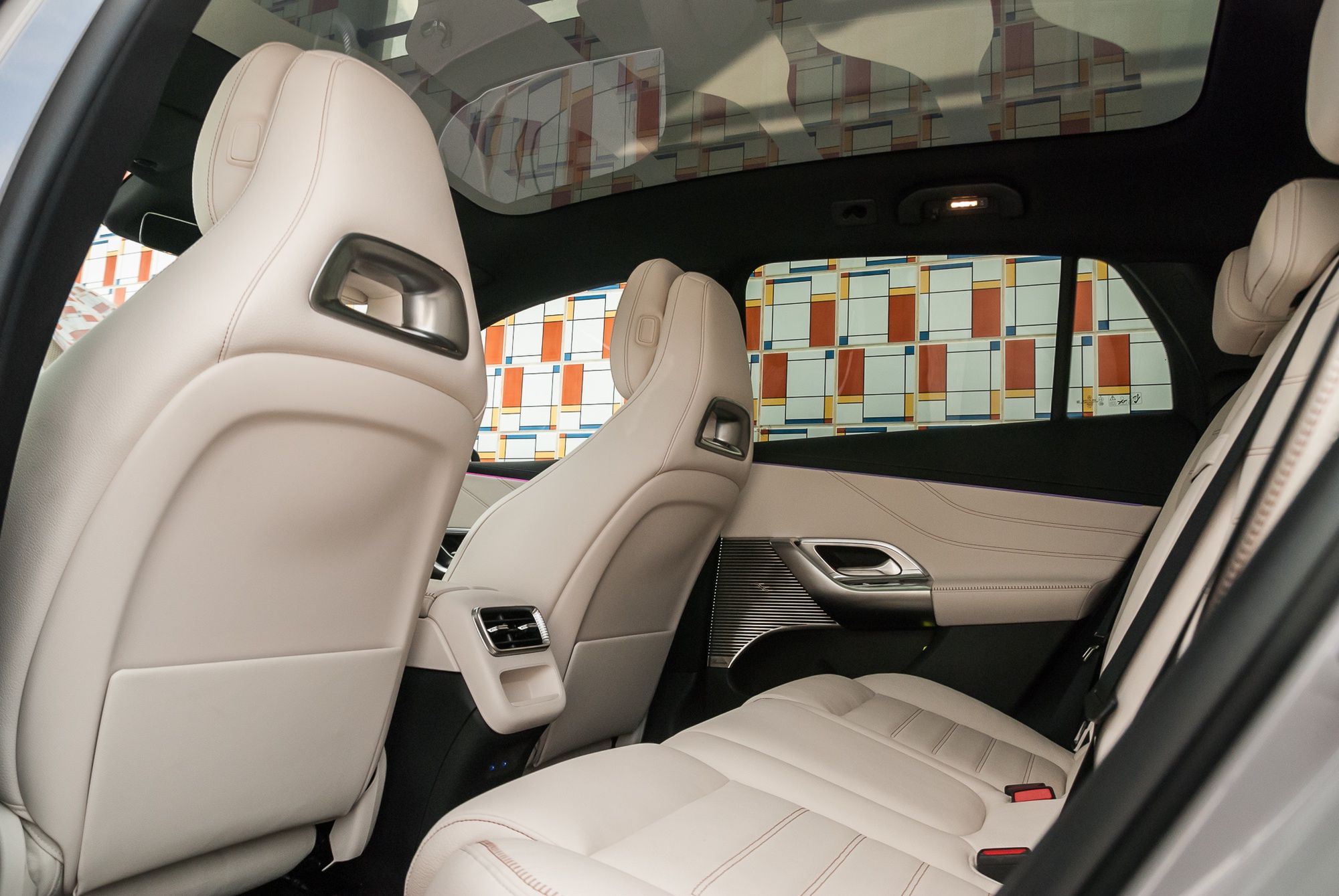 Mercedes GLC z technologią EQ