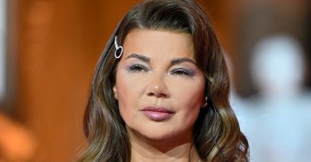 Edyta Górniak prezentuje POZBAWIONE MAKIJAŻU lico