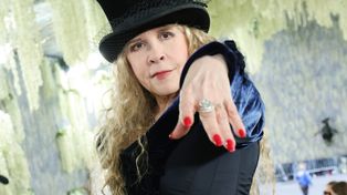 Niemagiczne życie mrocznej wiedźmy. Stevie Nicks była o krok od śmierci