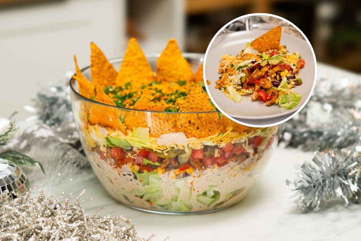 Sylwestrowy pewniak. Warstwowa sałatka Król Imprezy znika w mgnieniu oka