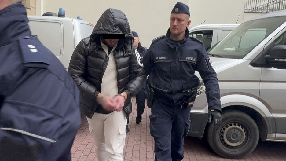 Łukasz Ż. doprowadzany do aresztu