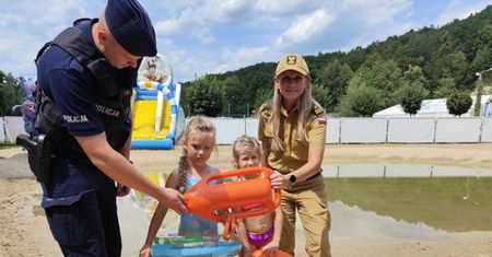 „Słoneczny Patrol” ostrowieckich strażaków [Mamy foto]