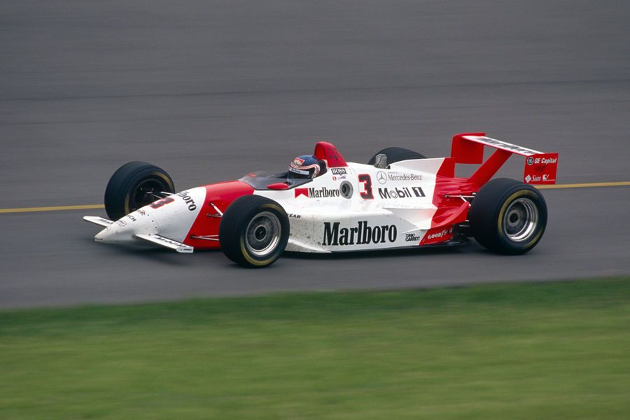 Maksymalna prędkość bolidu z serii CART - 413,5 km/h