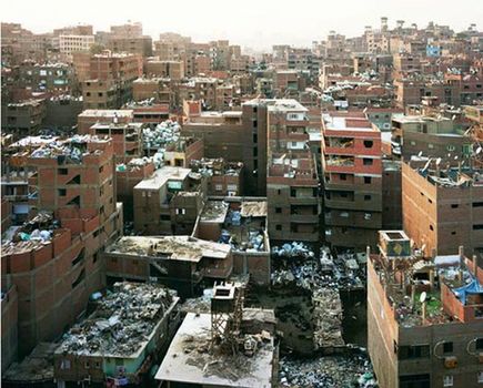 Niesamowite miasto śmieci tuż obok Kairu
