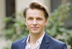 Przystojniak z "Przyjaciółek" już tak nie wygląda. Co za metamorfoza!