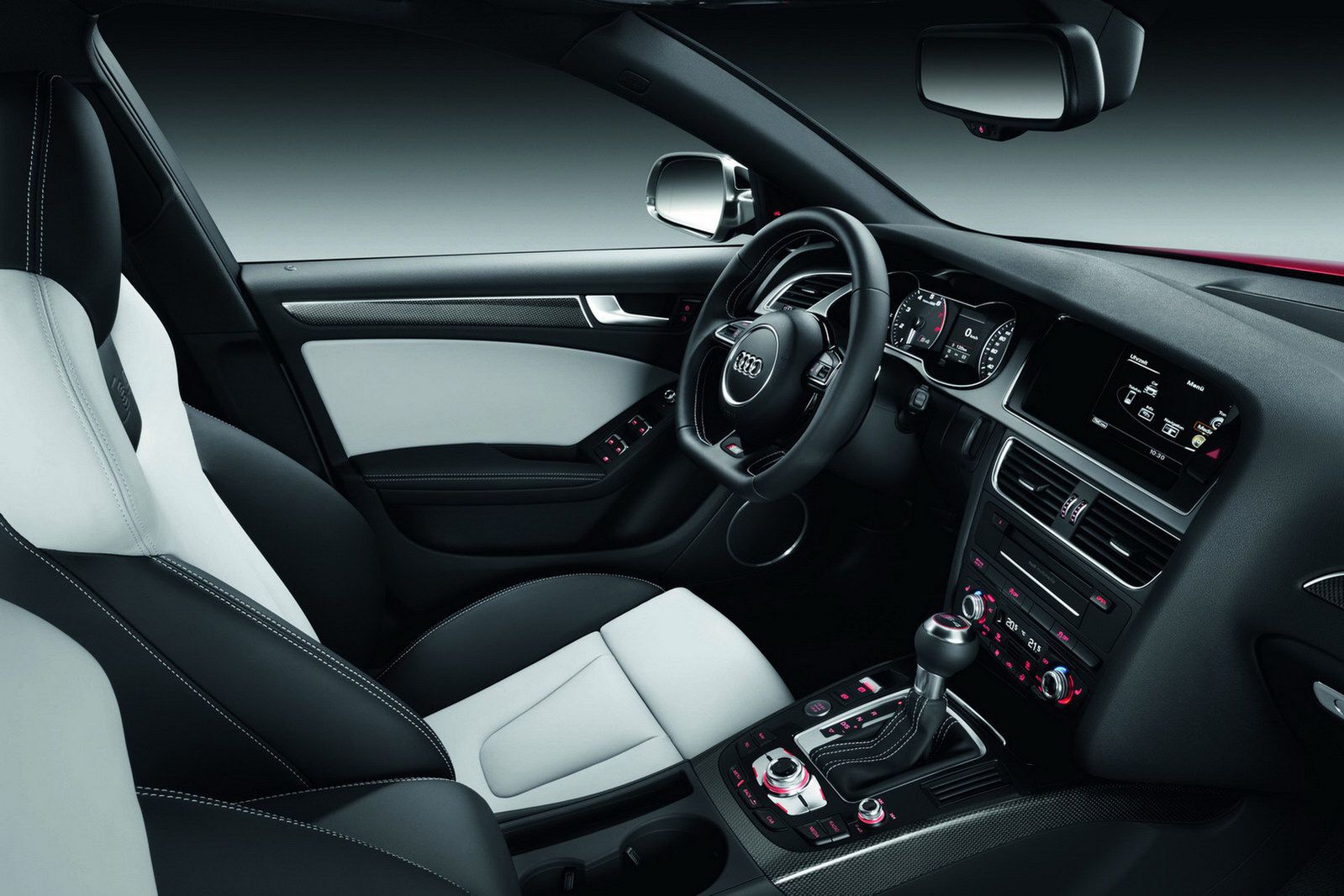 Audi A4/S4/Allroad (2012)