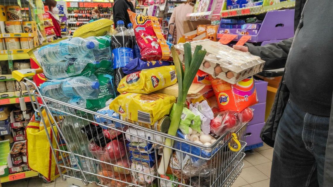 Aby podać inflację GUS gromadzi informacje o ponad 230 tys. cen różnych produktów i usług co miesiąc. Z roku na rok zresztą, wraz z poszerzaniem się oferty rynkowej, liczba ta rośnie