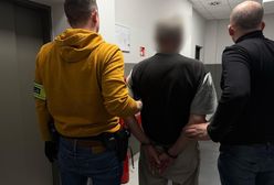 Przypadkiem zauważył, co się działo na podwórku. Od razu wezwał pomoc