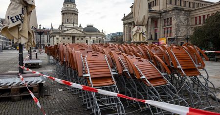 Europa przedłuża obostrzenia. Potrwają nawet do wiosny