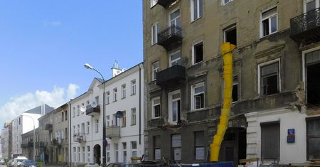 Warszawa. Nerwy o woonerf. Społecznicy przeciw oddaniu Środkowej pieszym i rowerzystom
