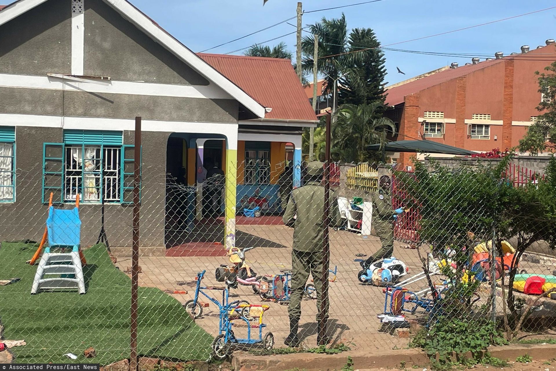 Zabił dzieci maczetą. Atak nożownika w przedszkolu w Ugandzie