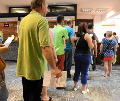 W urzędach może być tłoczno. Od 30 września zmiany dla 400 tys. kierowców