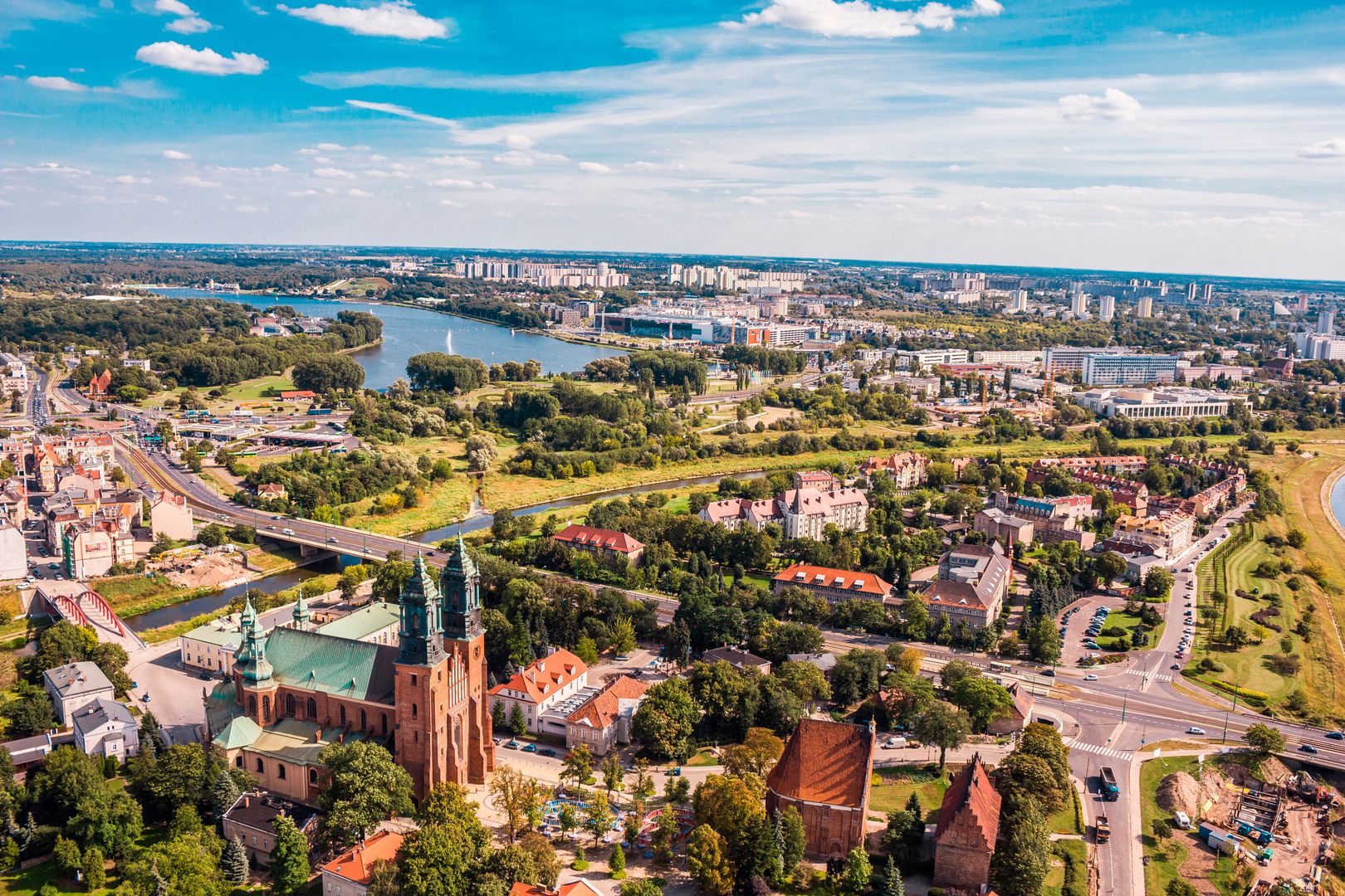 Pogoda w Poznaniu. Prognoza na sobotę, 17 maja 2025. Chłodno, z przelotnym deszczem i solidnym wiatrem