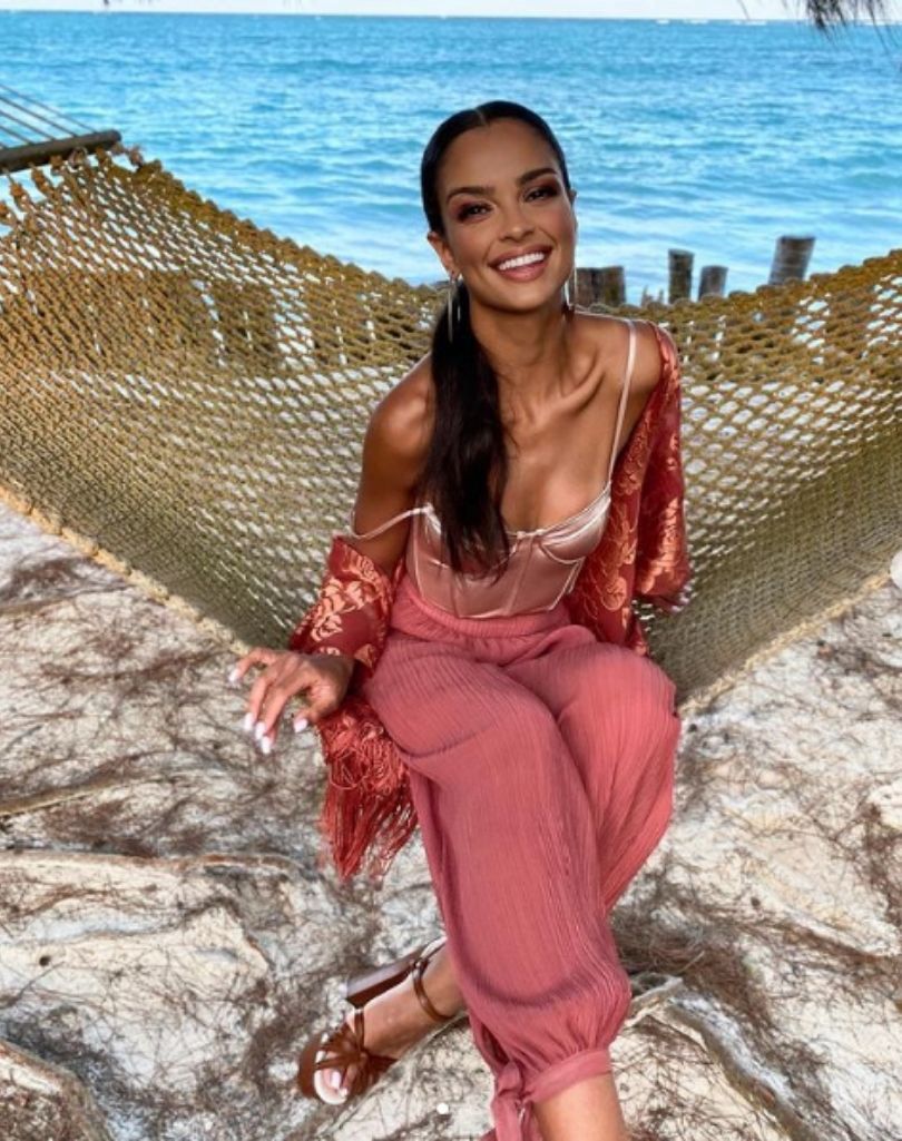 Klauda El Dursi gwiazdorzy na planie "Hotelu Paradise"? 