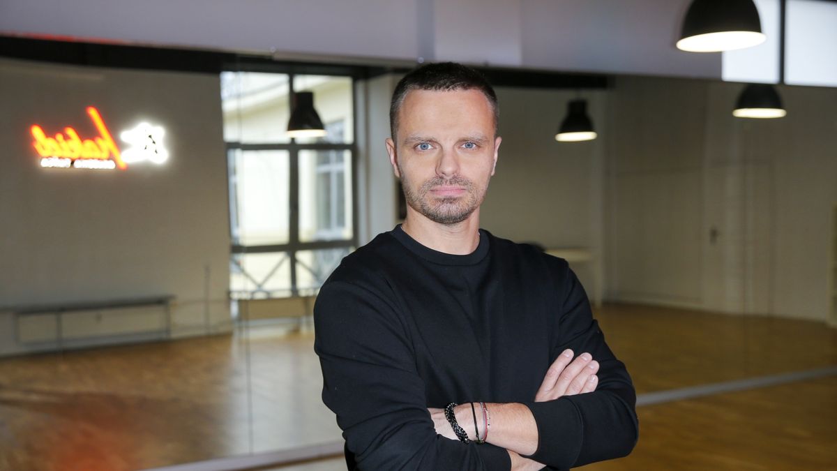 Wielkie zaskoczenie. Takie wykształcenie ma Marcin Hakiel