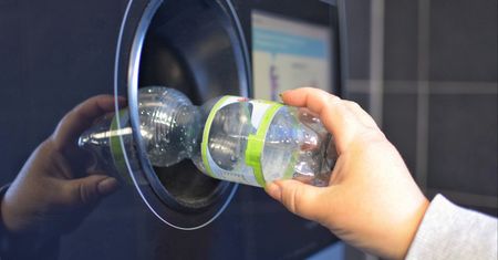 Poskarżyli się na system kaucyjny. "Jesteśmy zakładnikami"