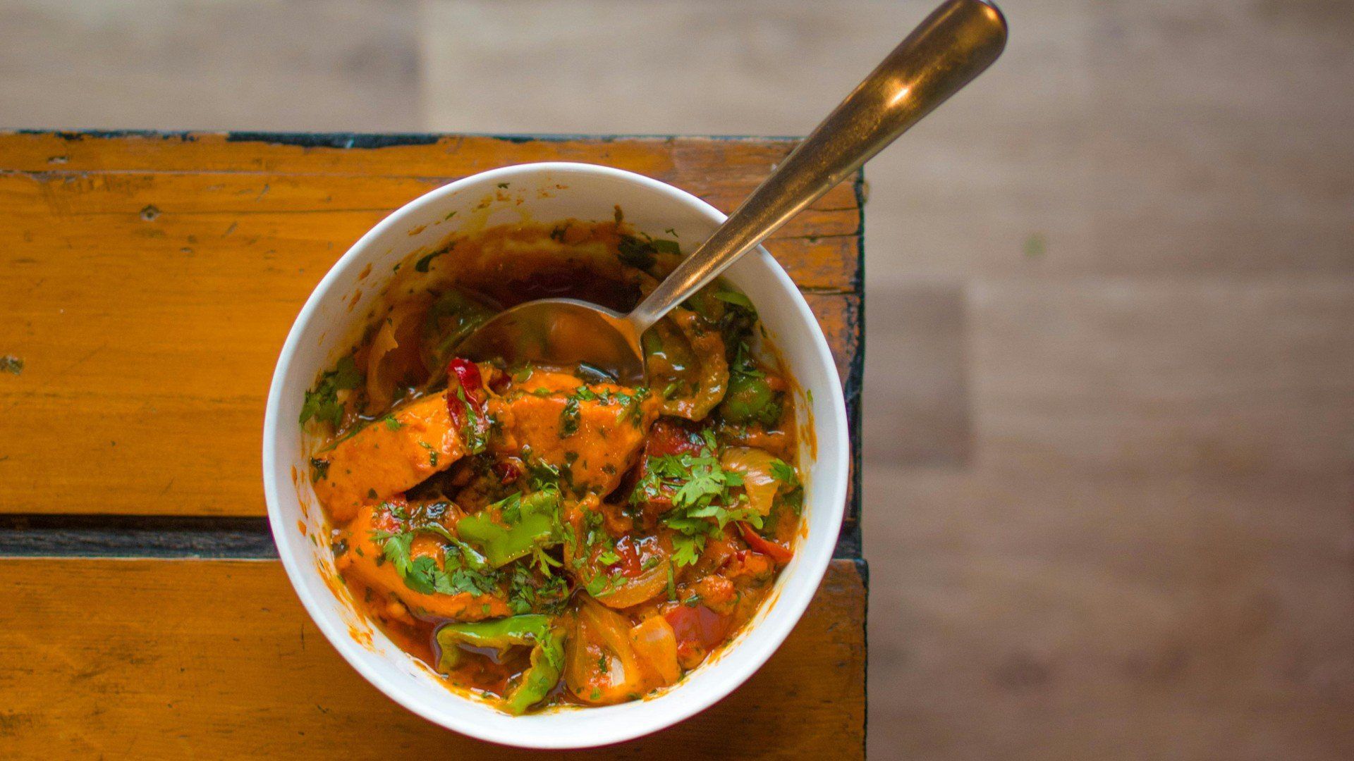 W indyjskiej kuchni dynia również znajdzie swoje miejsce. Co powiecie na pikantne curry z dynią?