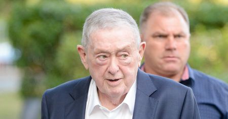 Szczepienia na COVID-19. Mariusz Walter: Nie czuję się na tyle winnym, żebym rozważał, jak się powinienem zachować
