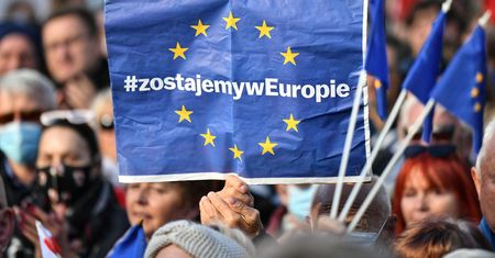 Pozycja Polski w skonfliktowanym świecie. "Sami siebie zmarginalizowaliśmy"