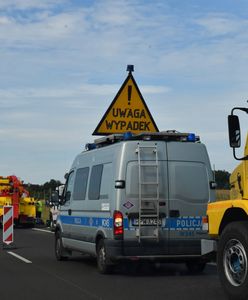 Autostrada A4. Motocyklista upadł, przejechał po nim samochód